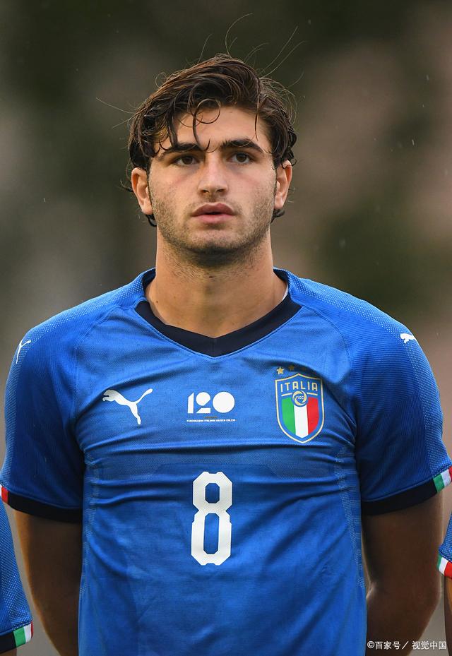 包含热那亚客场战胜帕尔马，积分追赶前十名的词条