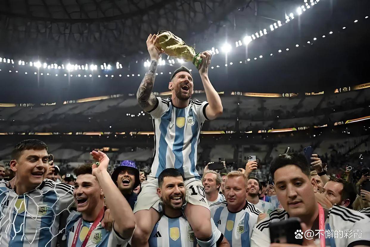 厄瓜多尔队荣获锦标赛冠军 厄瓜多尔队荣获锦标赛冠军