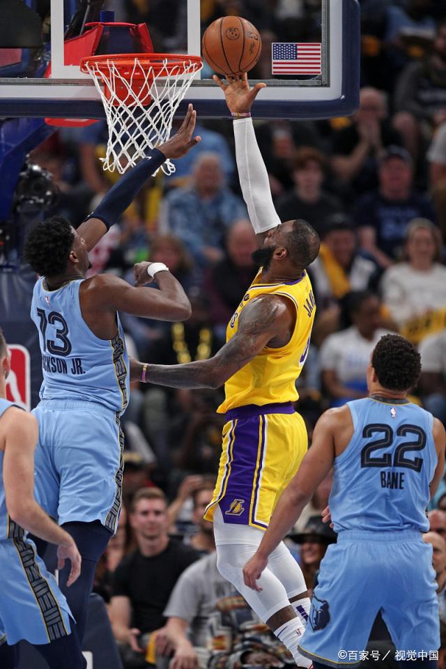 玫瑰队大比分胜出,晋级到半决赛 玫瑰队大比分胜出,晋级到半决赛