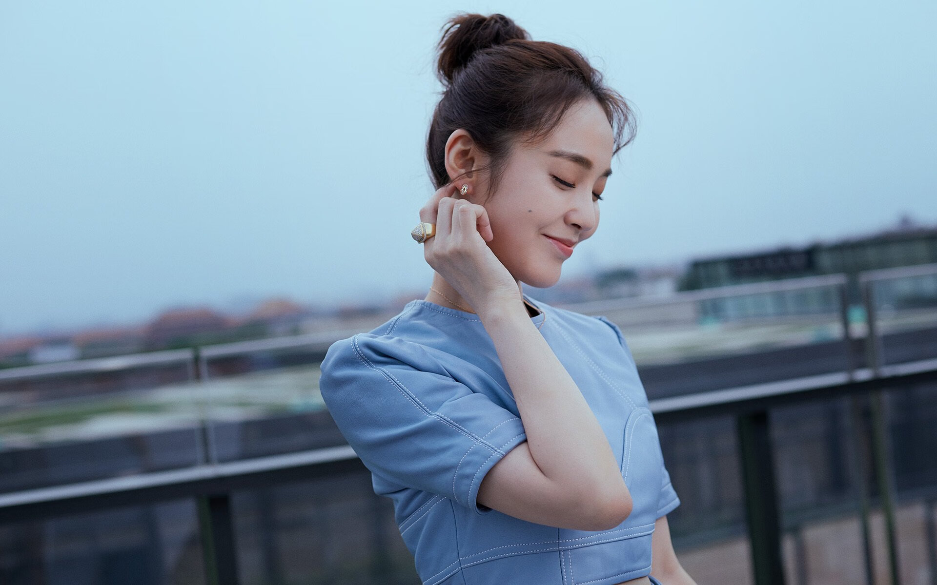 钢铁雄心二次证明，本泽马独造两球导演奥地利翻盘好戏