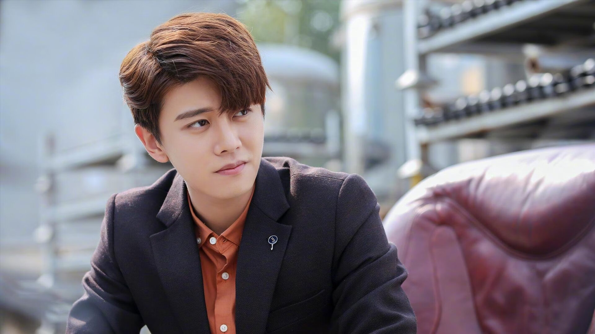 足球双响炮，基米希刷新纪录闪耀欧洲，阿尔及利亚击溃玻利维亚展现实力