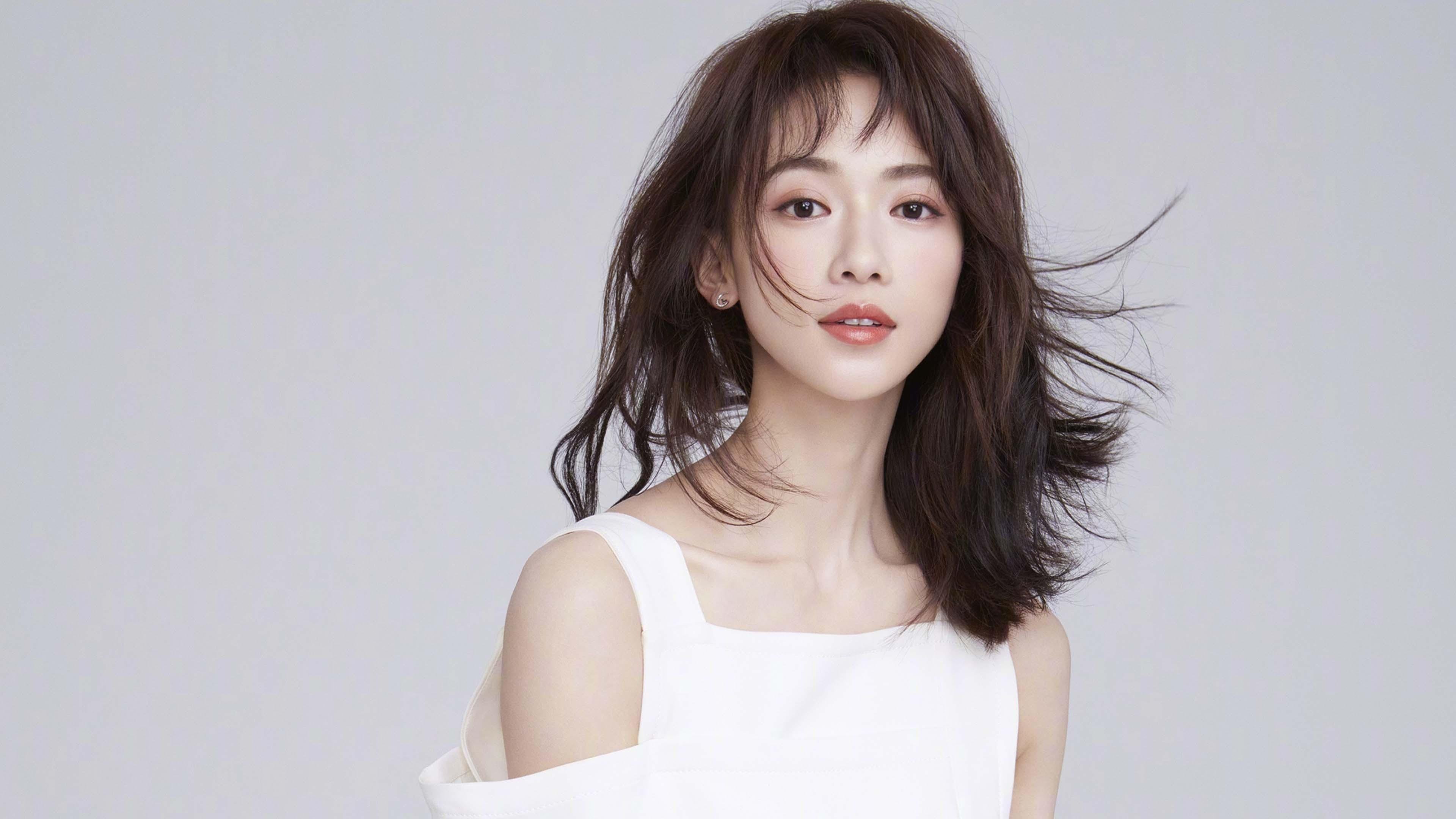 当欧冠的草坪燃起两河烽火,里昂火力如何压制伊拉克战魂