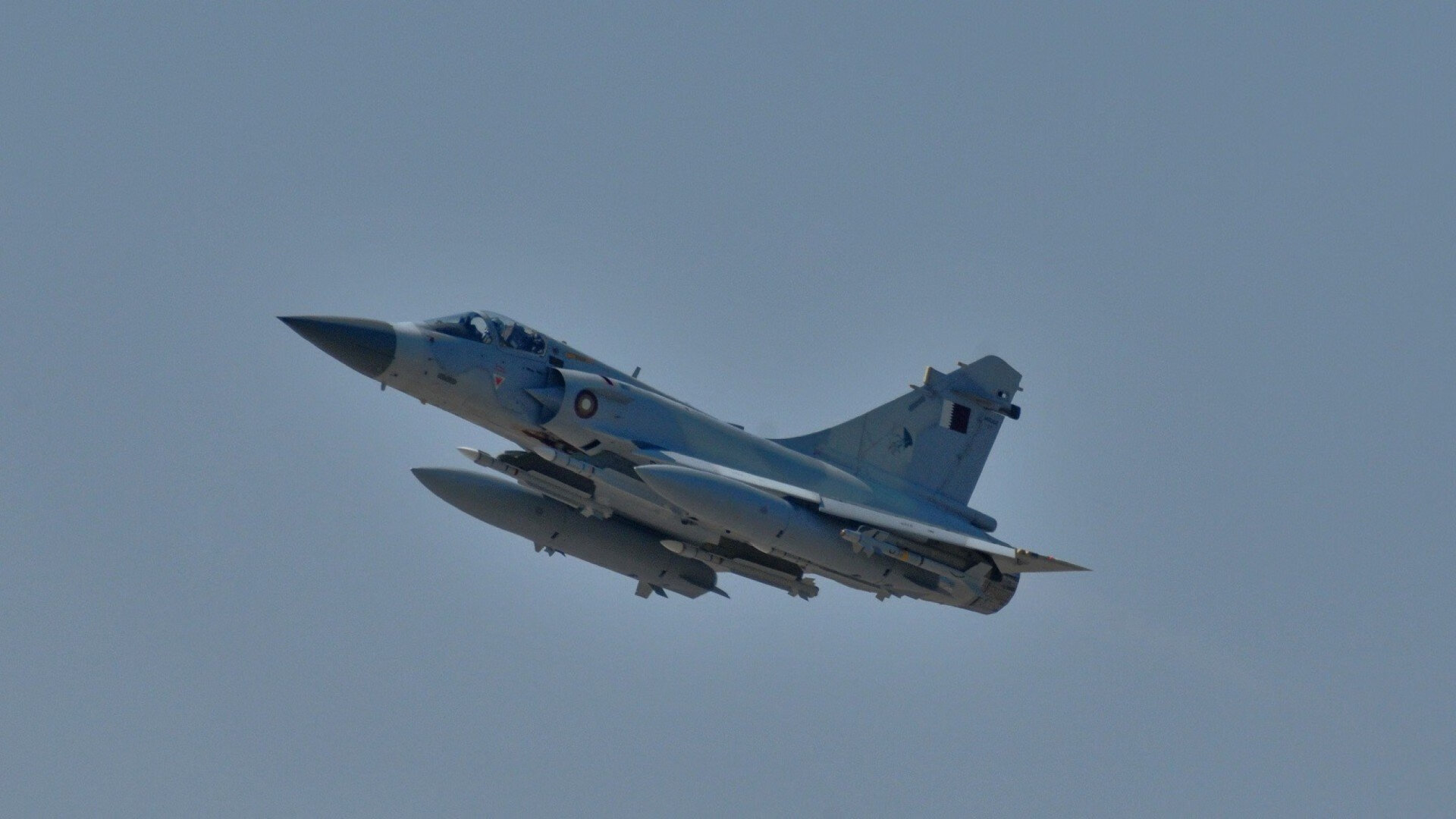 全世界的终点线,当F1冠军争夺在阿坎吉的脚尖定格